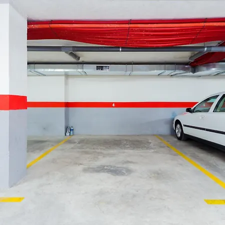 Appartamento Con Aparcamiento Cerca Del Mar En *