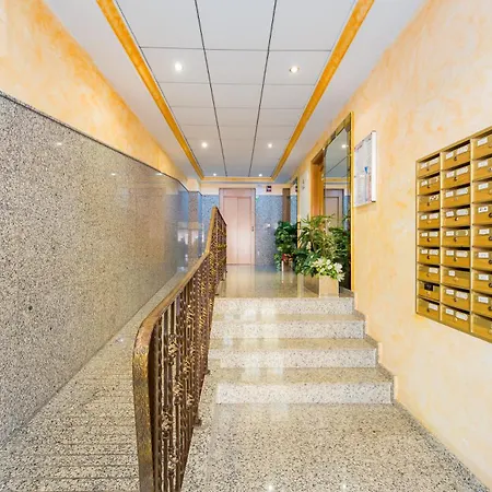 Appartamento Con Aparcamiento Cerca Del Mar En