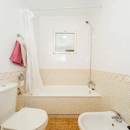 Con Aparcamiento Cerca Del Mar En * Torrevieja